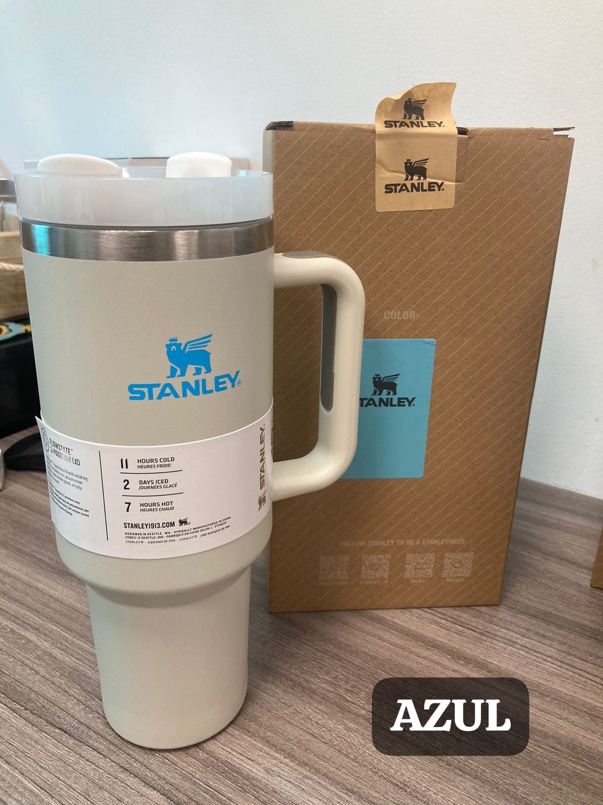 Vista 3 de Vaso Stanley - Vaso Stanley: Rojo